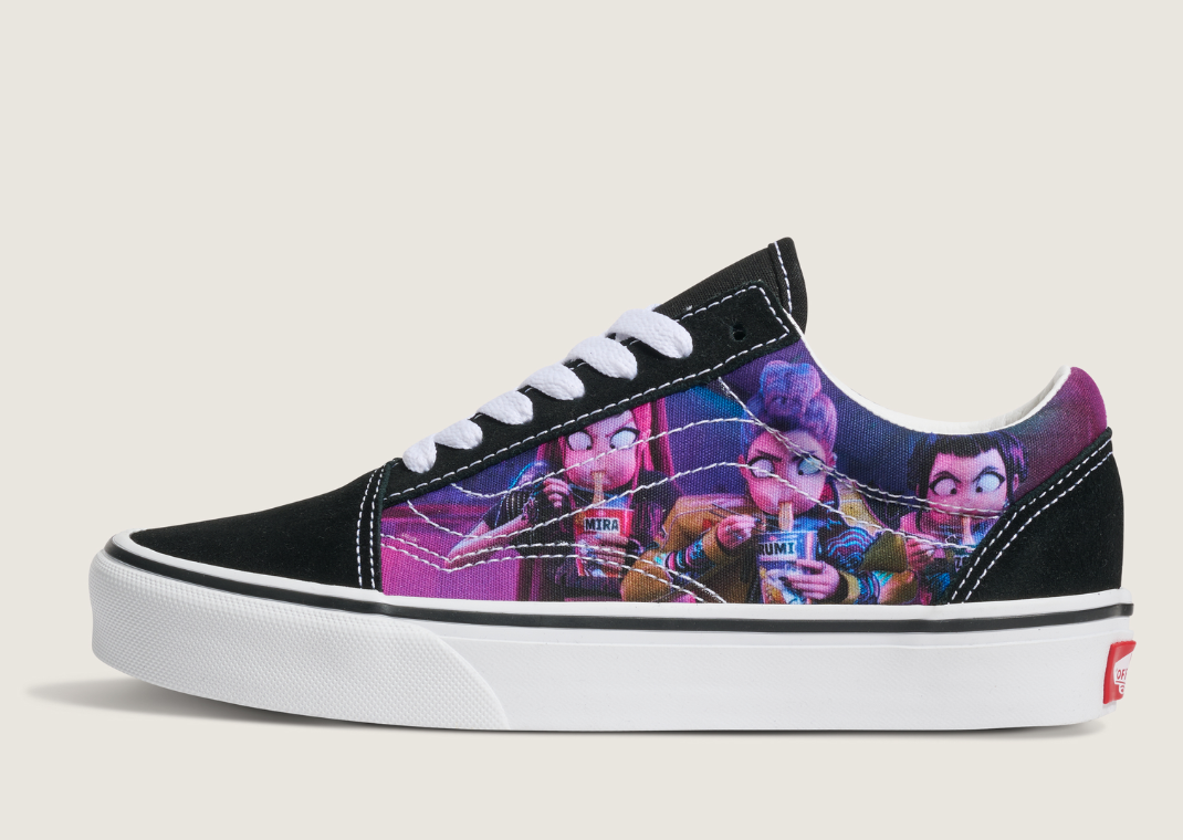 K-Pop Demon Hunters x Vans Old Skool Black Purple (GS) - Lateral