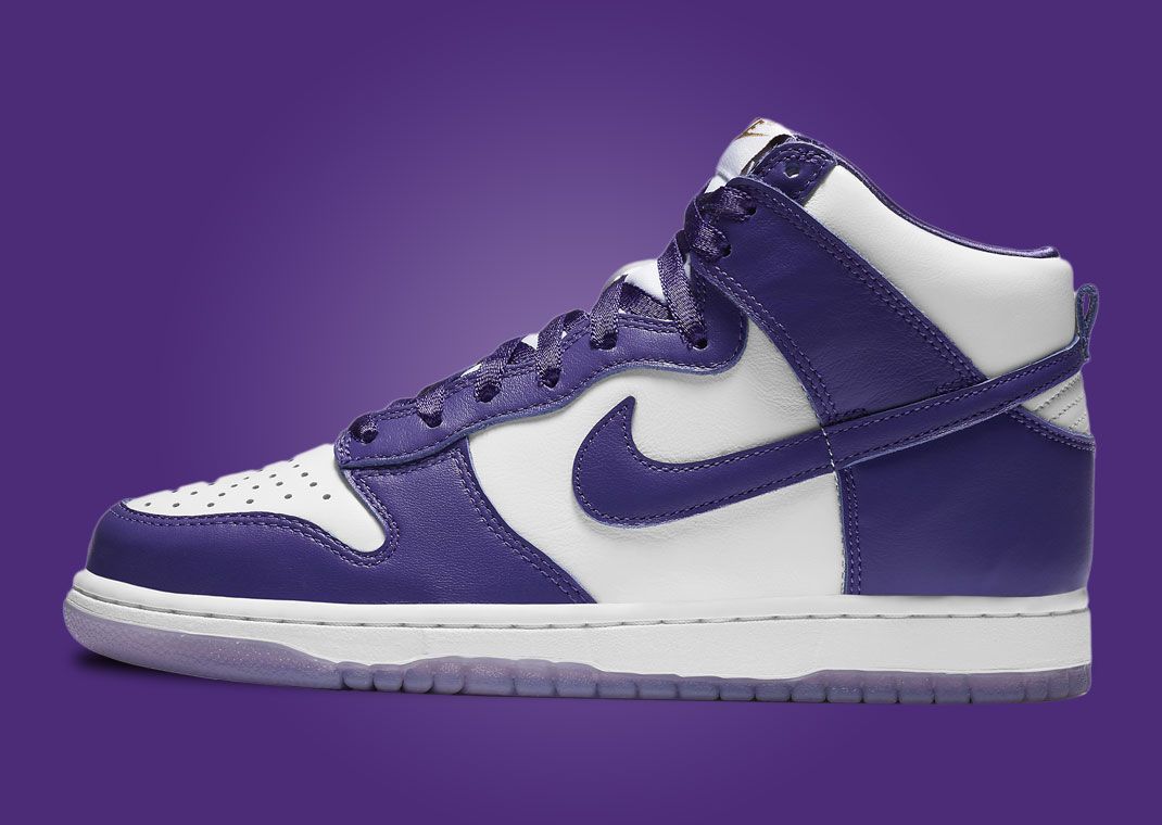 nike wmns dunk high varsity purple