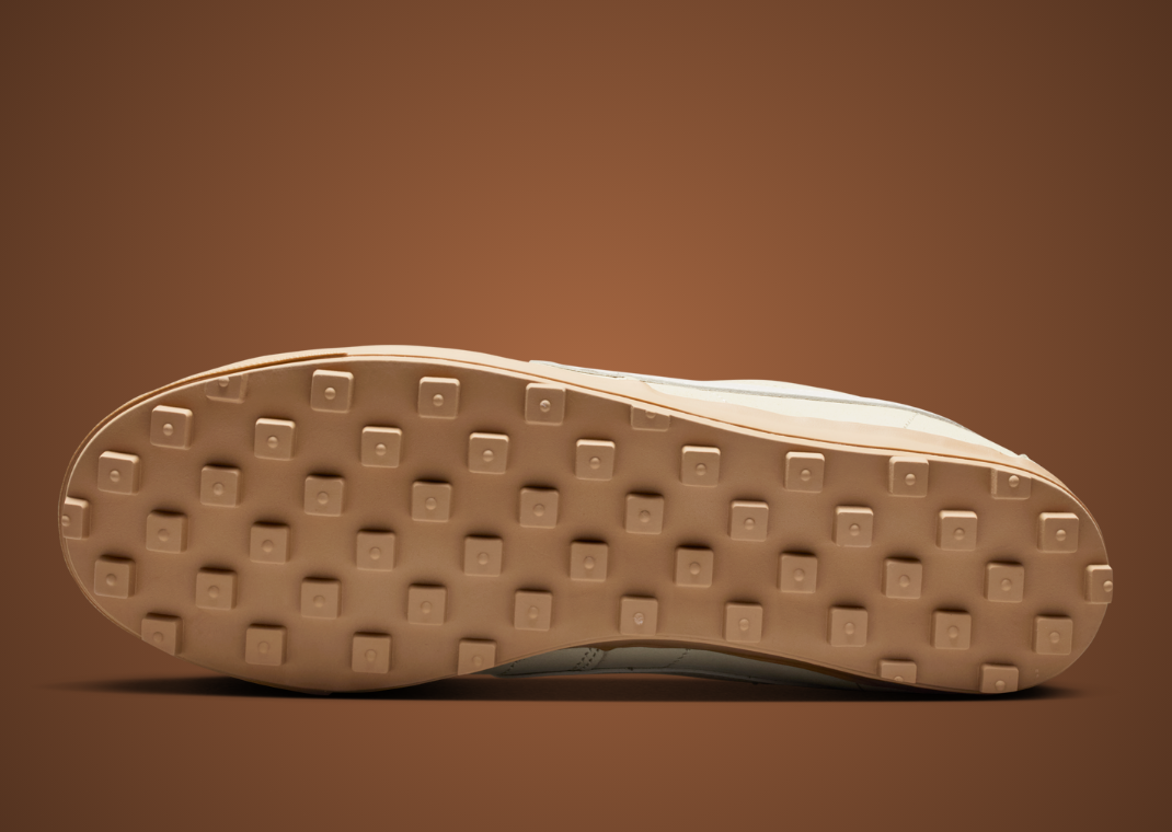 Nike Astrograbber Coconut Milk - Bottom