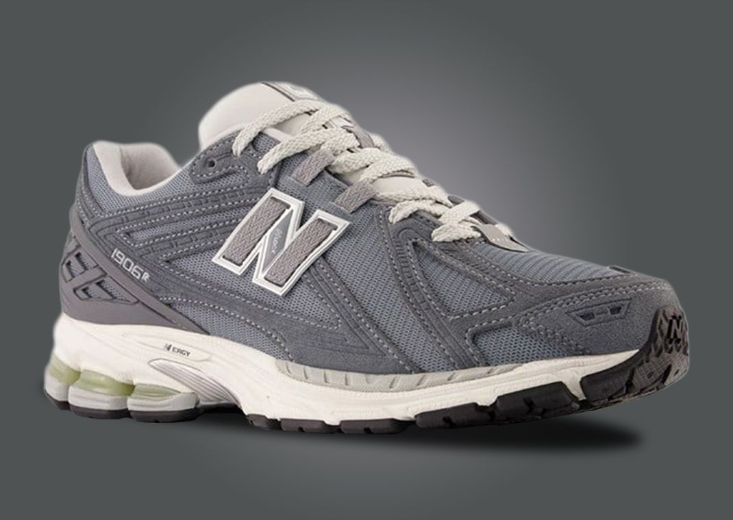 New Balance 1906R Dark Grey Suede