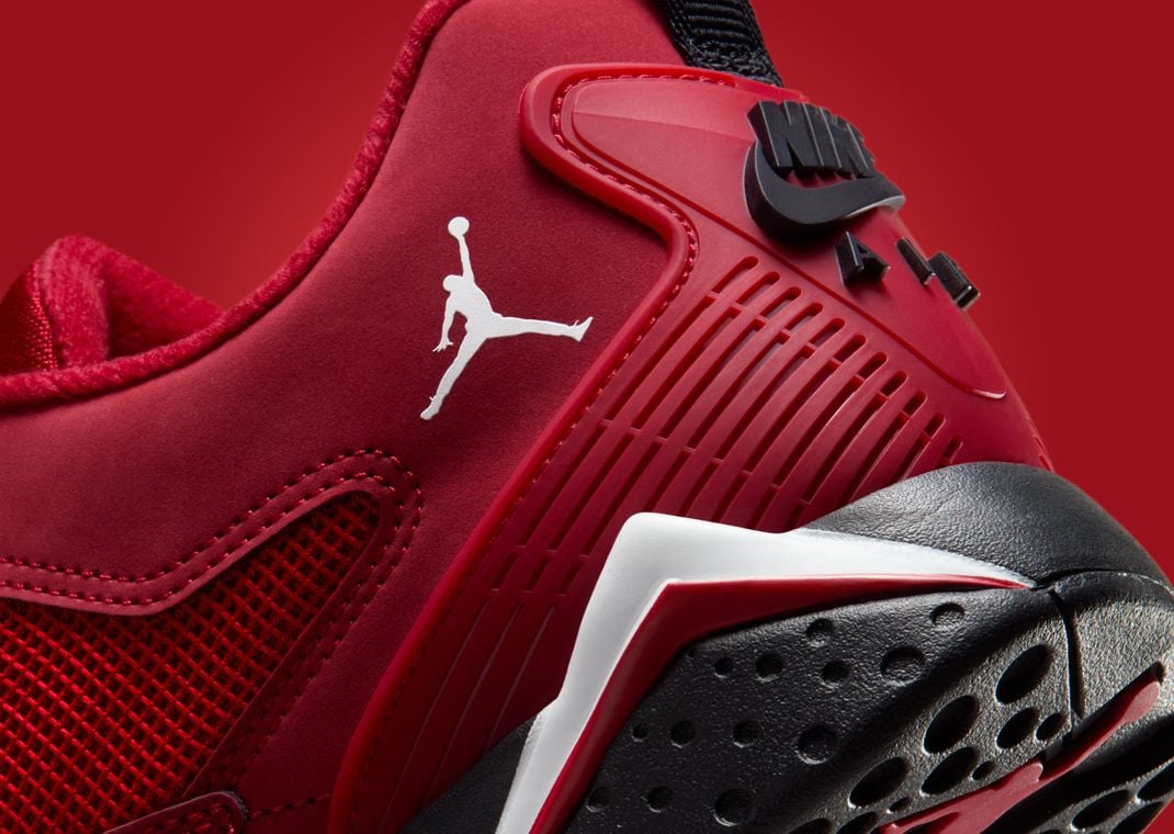 Jordan MVP 92 Gym Red
