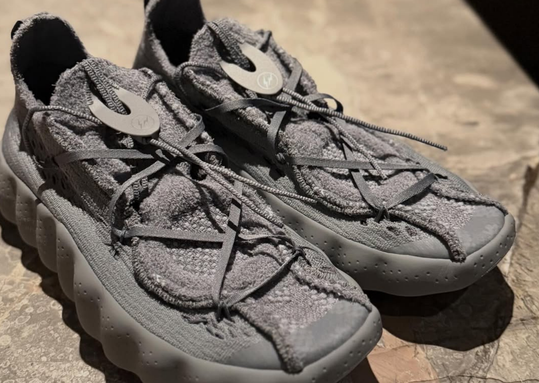 fragment design x Nike Mind 002 Flyknit Particle Grey