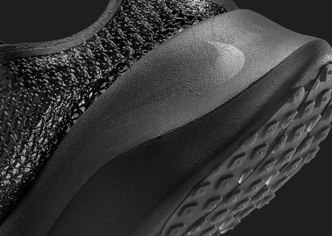 Matthew M Williams x Nike Zoom MMW 6 TRD Run Triple Black Heel