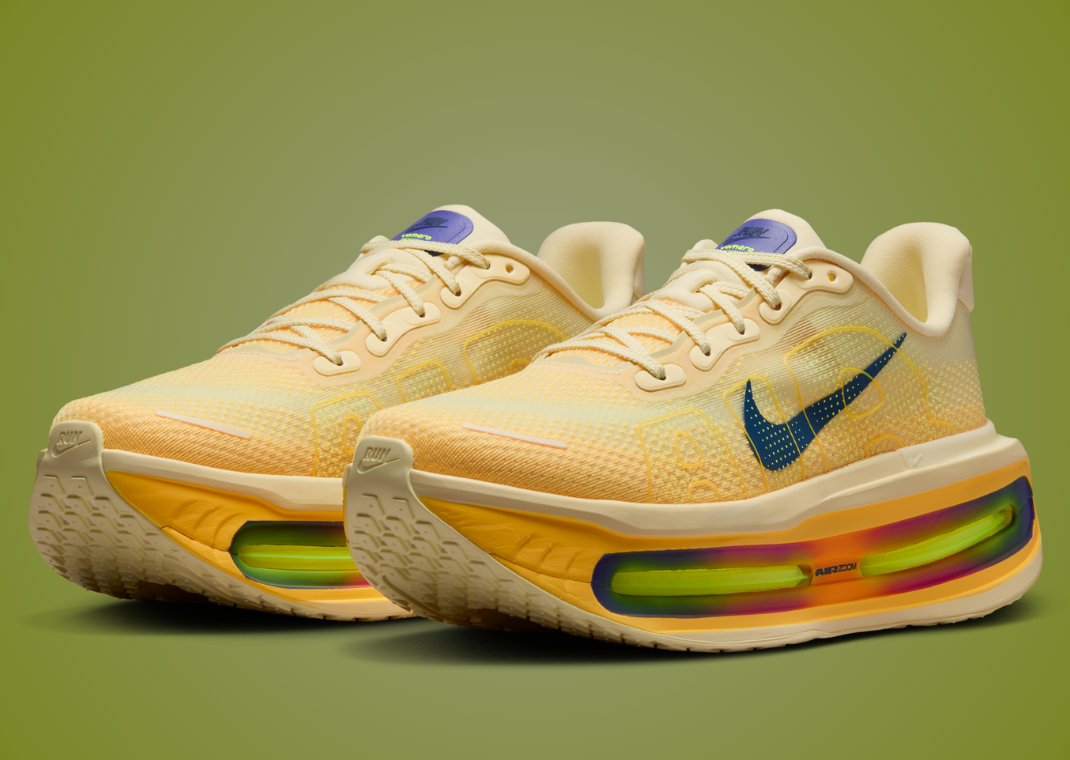 Nike Vomero Premium Race Day Recharge - Angle