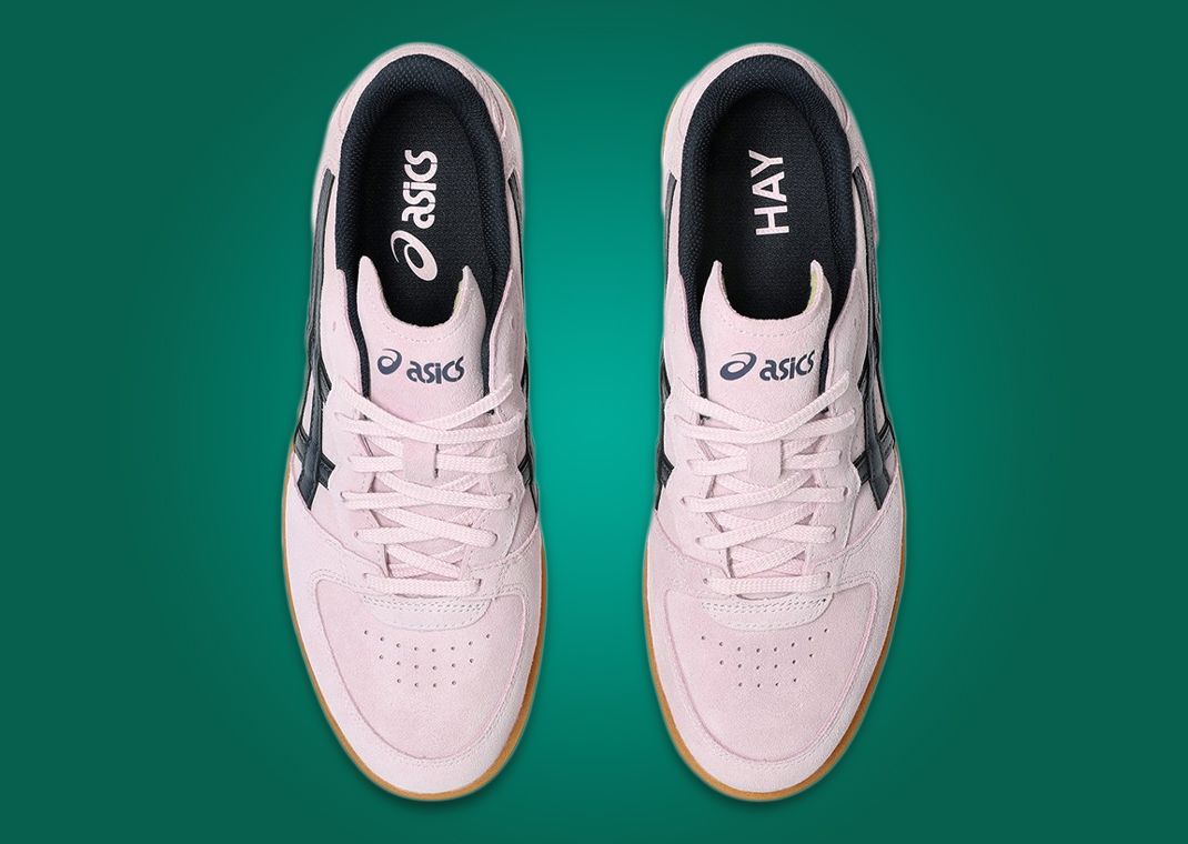 HAY x Asics Skyhand OG Pink Top