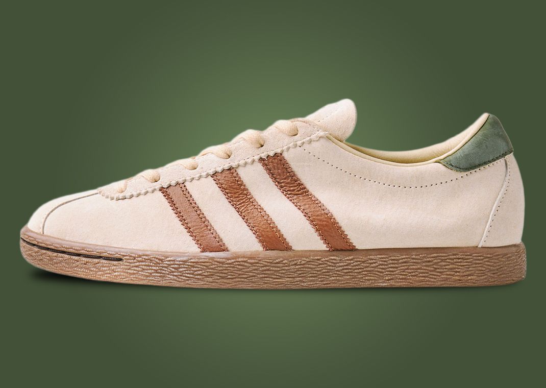 END x adidas Tobacco Fly-Fishing Ecru Tint Lateral