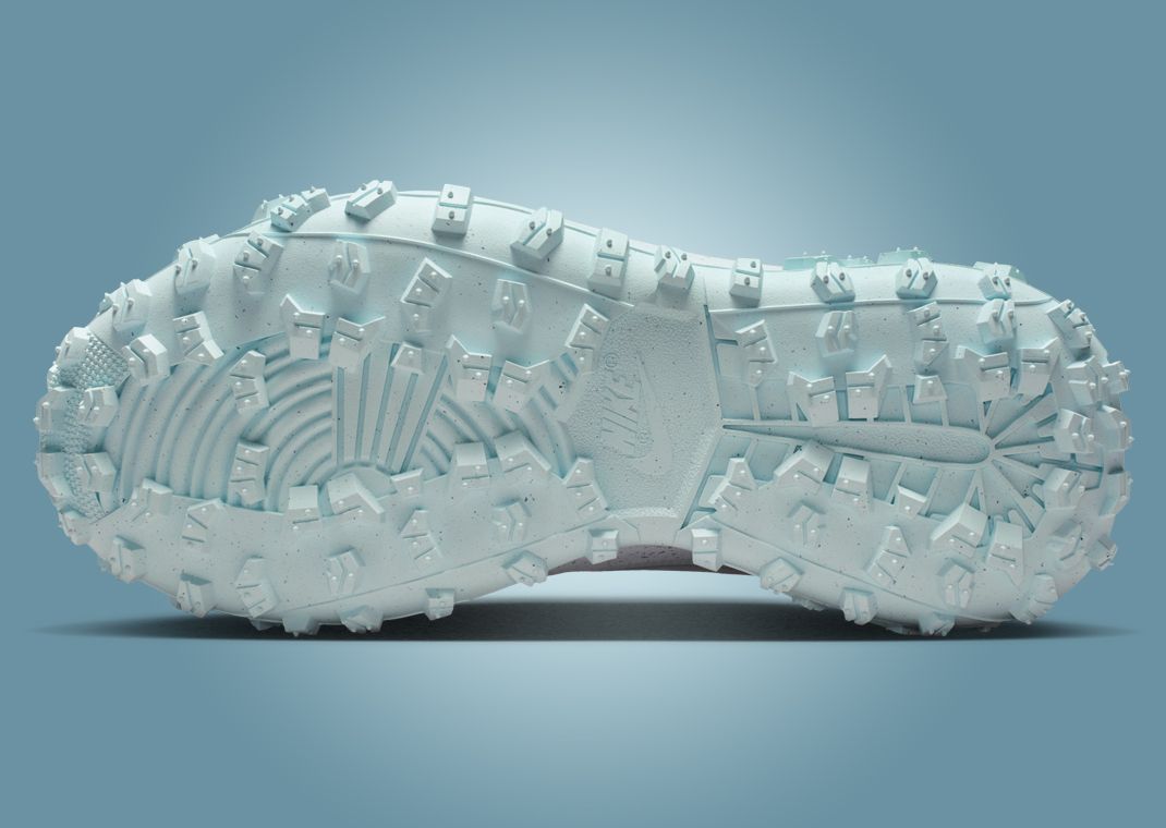 Air Jordan 1 Element Low Gore-Tex Glacier Blue Outsole
