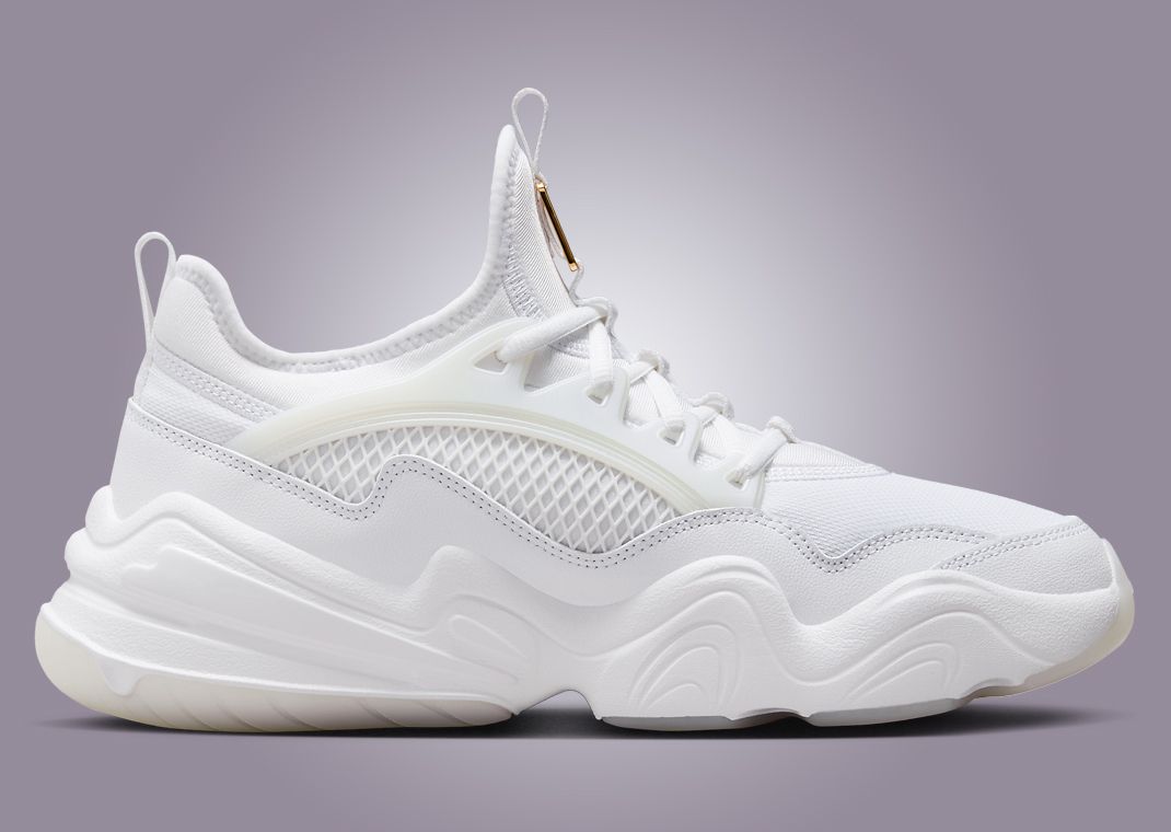 SWDC x Nike Victory Tech (W) Medial Left