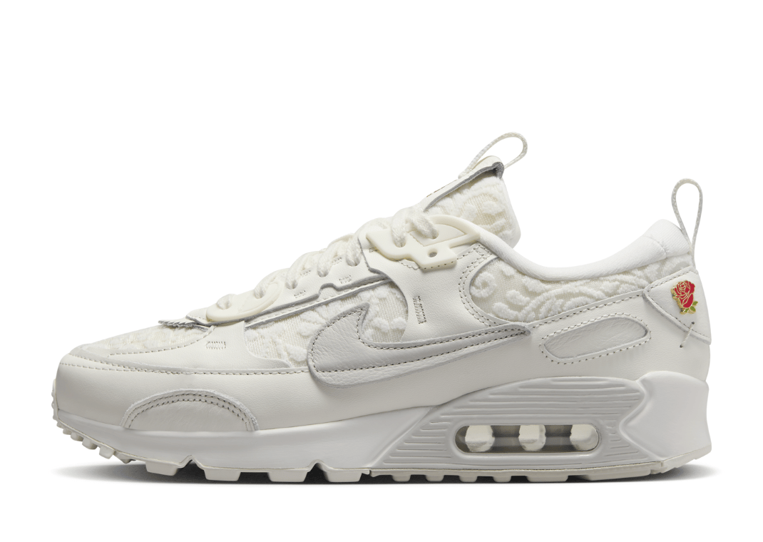 Nike Air Max 90 Futura Give Her Flowers (W) Lateral