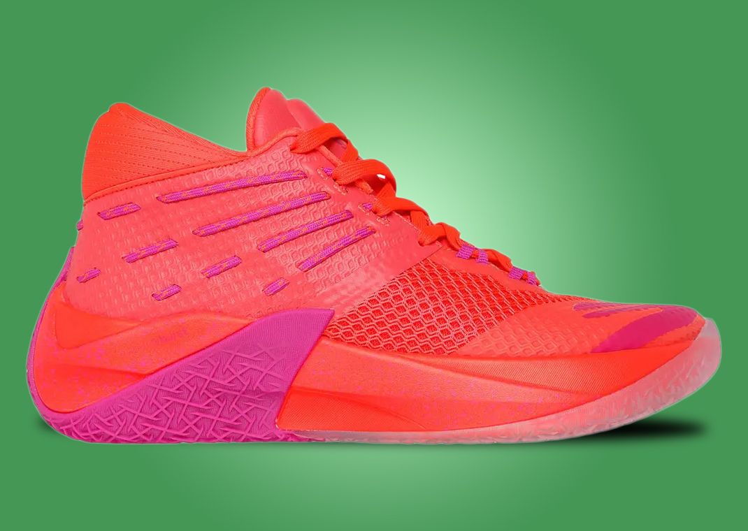 Skechers SKX Reign Crimson Lateral
