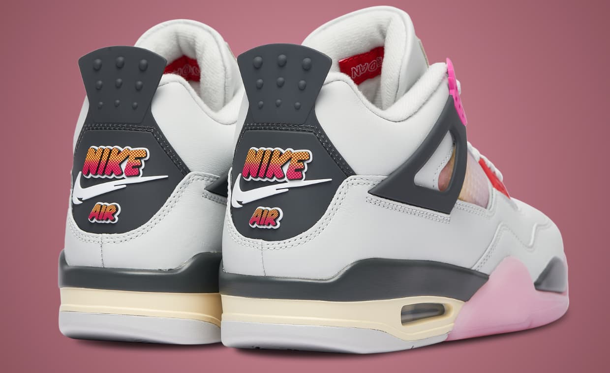Air Jordan 4 Retro Comic