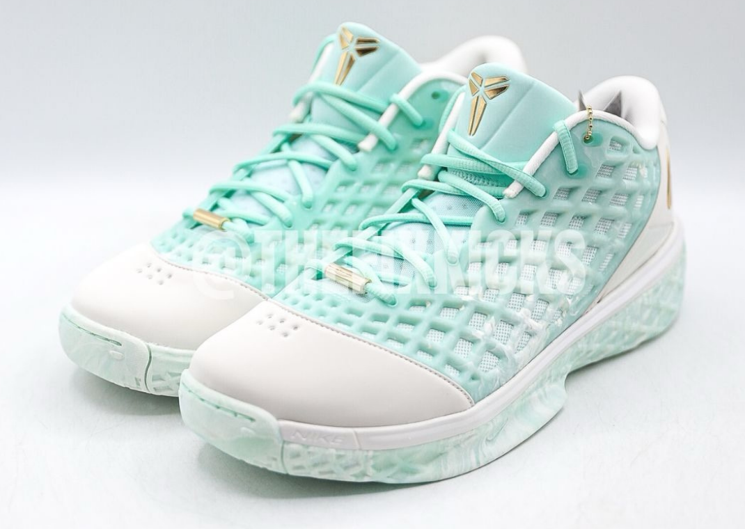 Nike Kobe 3 Low Protro CHBL