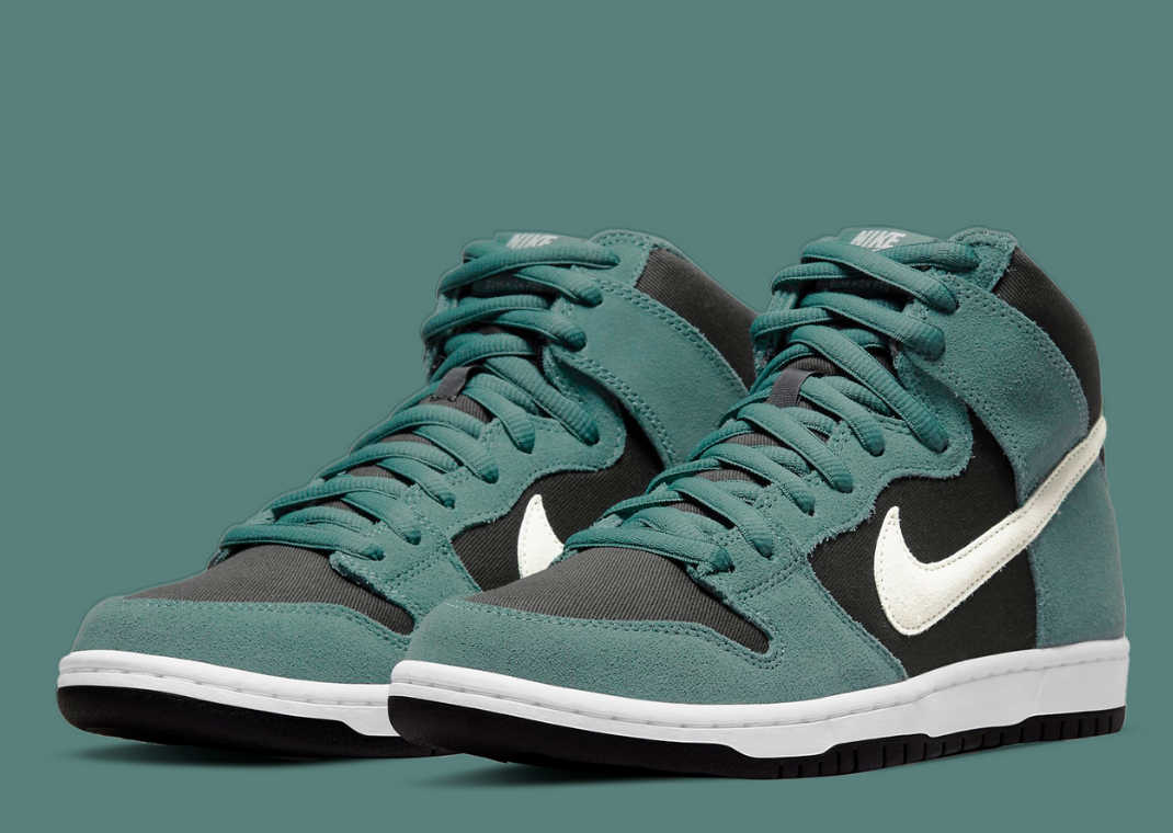 Nike SB Dunk High Green Suede