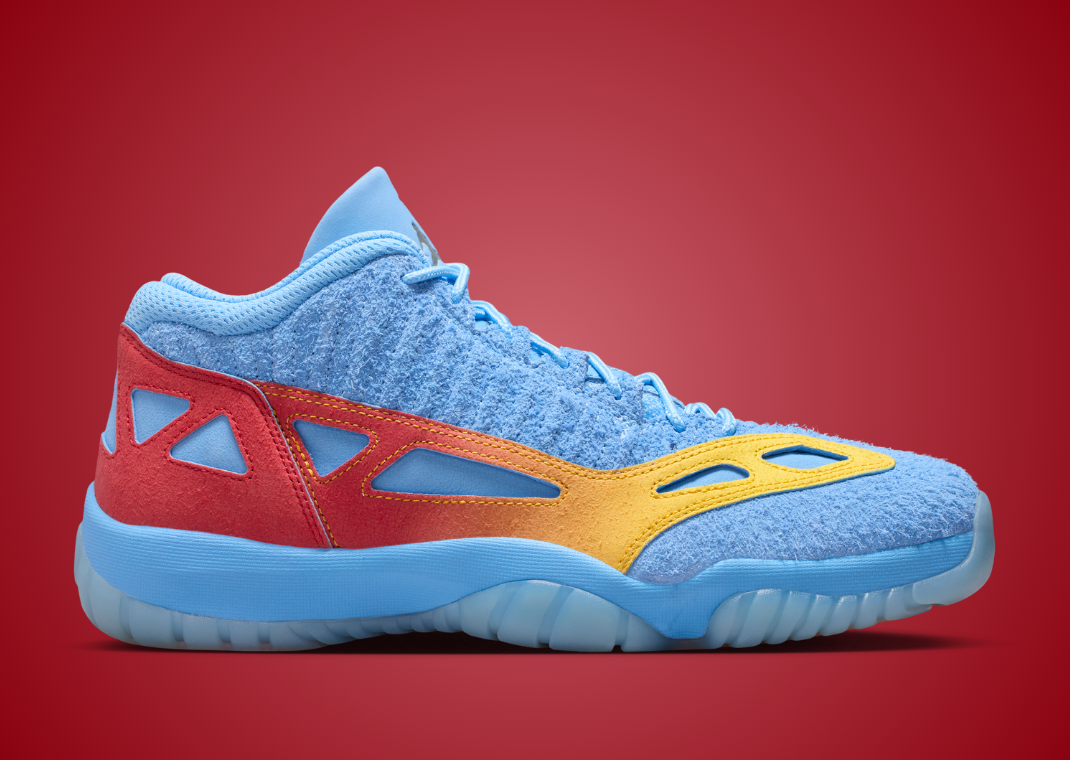 Air Jordan 11 Retro Low IE Jayson Tatum World Tour St. Louis Lateral