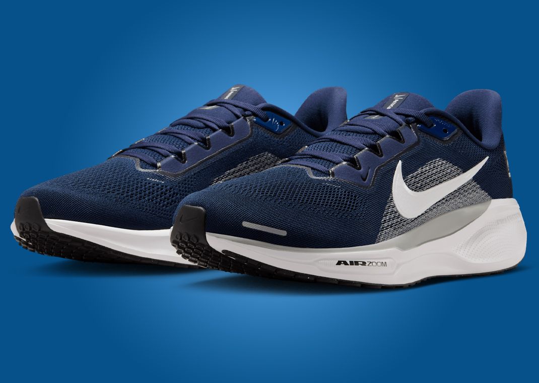 NFL x Nike Pegasus 41 Dallas Cowboys Angle