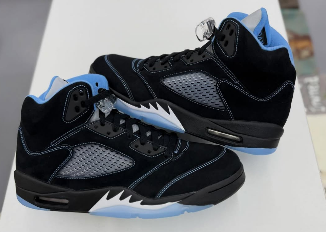 Air Jordan 5 Retro Black University Blue