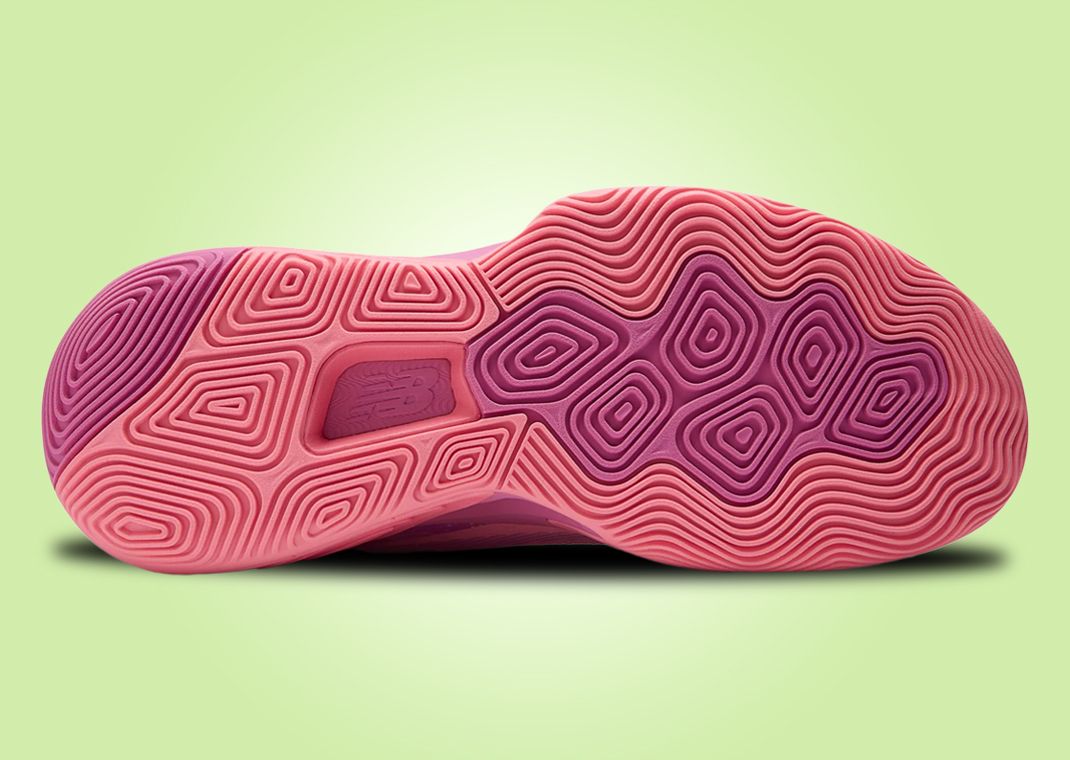 The New Balance TWO WXY v5 Debuts in September 2024