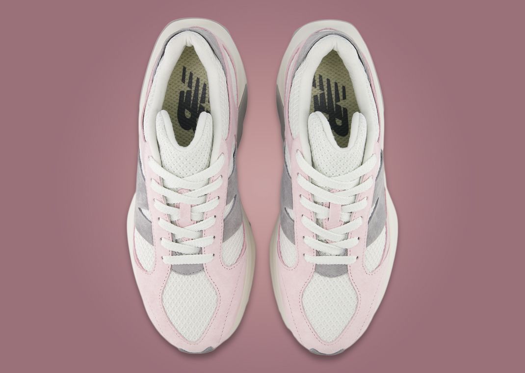 New Balance WRPD Runner Pink Cream Top
