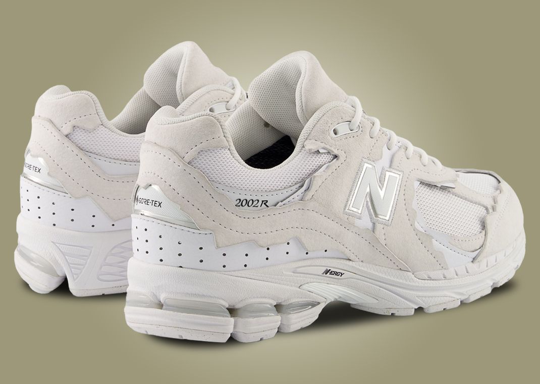 New Balance 2002R GTX Protection Pack White - Back