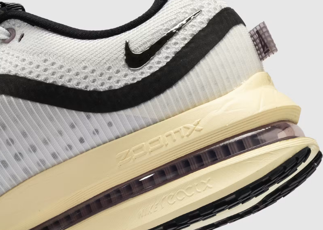A Ma Maniere x Nike Pegasus Premium White Heel Detail