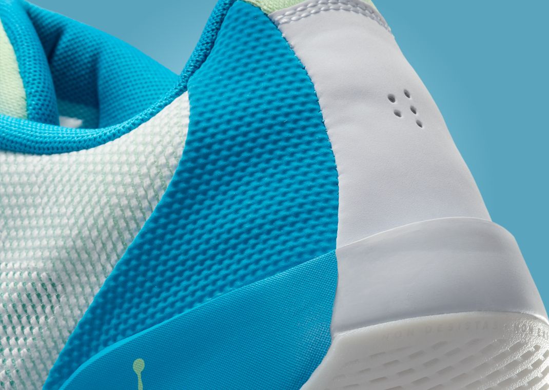 Jordan Luka .77 Football Grey Laser Blue Heel