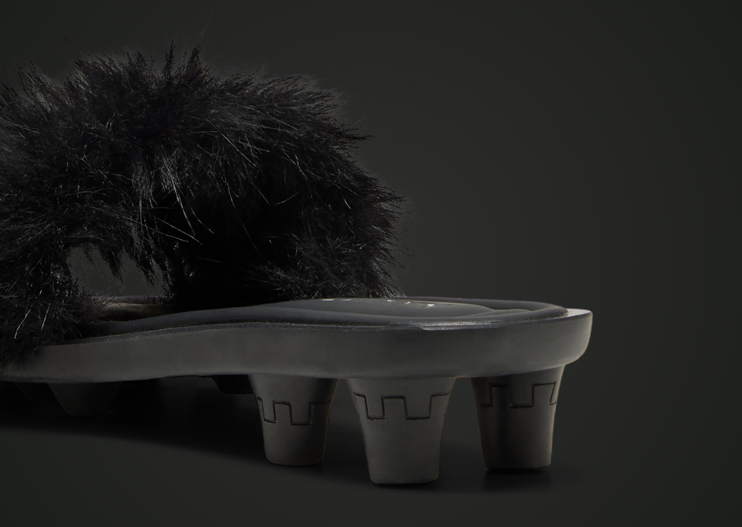 Fenty x Puma Cleat Slide Black Fur (W) - Heel Detail