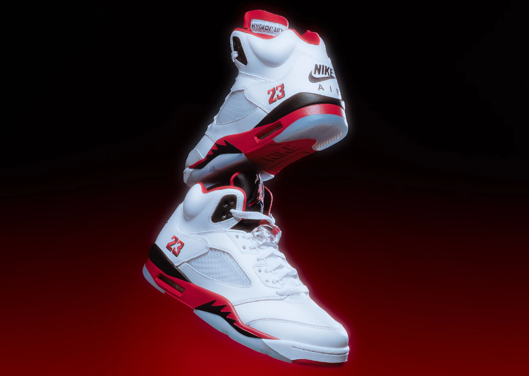 Air Jordan 5 Retro Fire Red Black Tongue