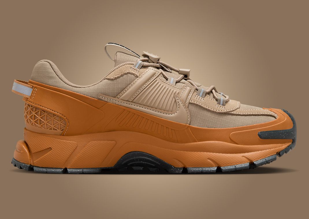 Nike Zoom Vomero 5 Roam Flax (W) Medial Left