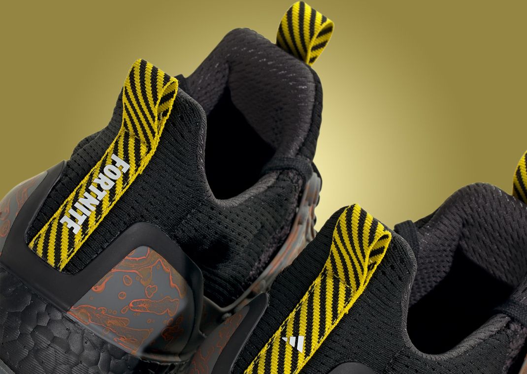 Fortnite x adidas Ultraboost 1.0 Battle Bus Core Black Detail