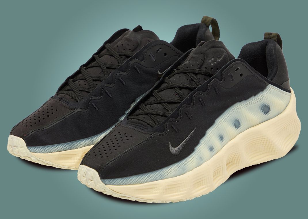 Nike AVA Rover Black Muslin Angle