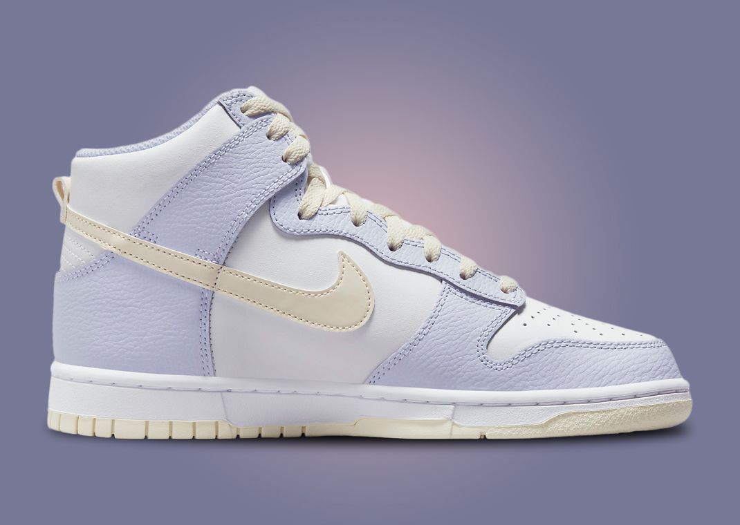 NIKE　W DUNK HIGH　COCONUT MILK 28cm The Nike Dunk High White Coconut Milk Oxygen Purple Is Coming This