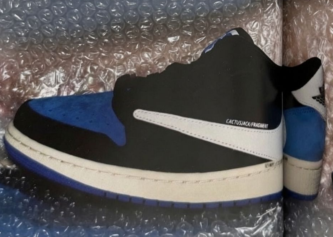 Travis Scott x fragment design x Air Jordan 1 Low Sample