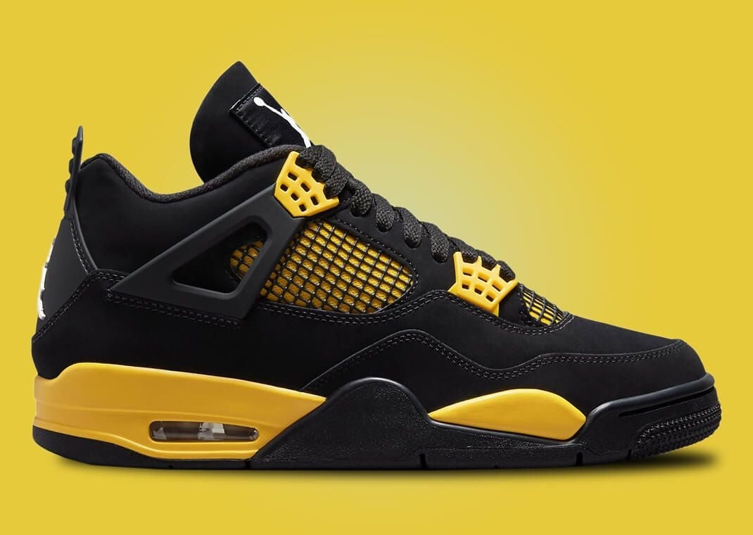 Air Jordan 4 Retro Thunder 2023