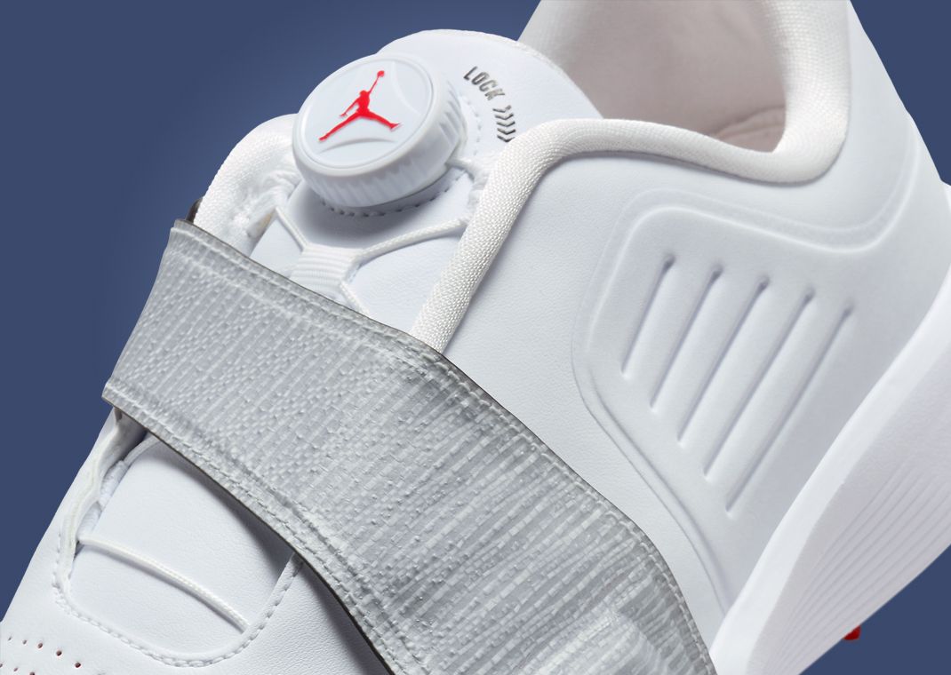 Jordan Air Rev White Metallic Silver Detail