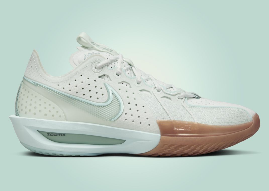 Nike GT Cut 3 Shine Together Lateral