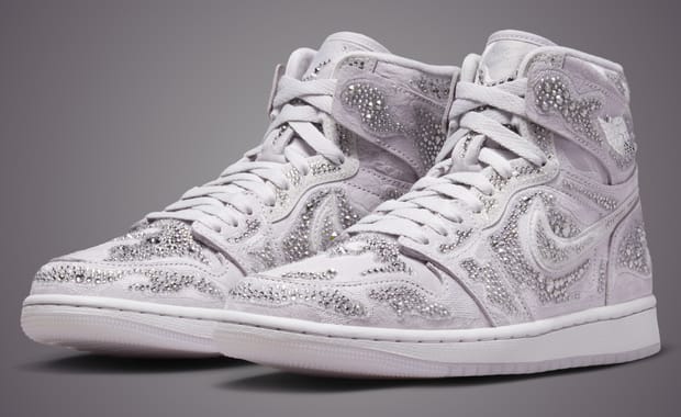 The Women’s Exclusive Swarovski x Air Jordan 1 Retro High Vast Grey Drops This Month