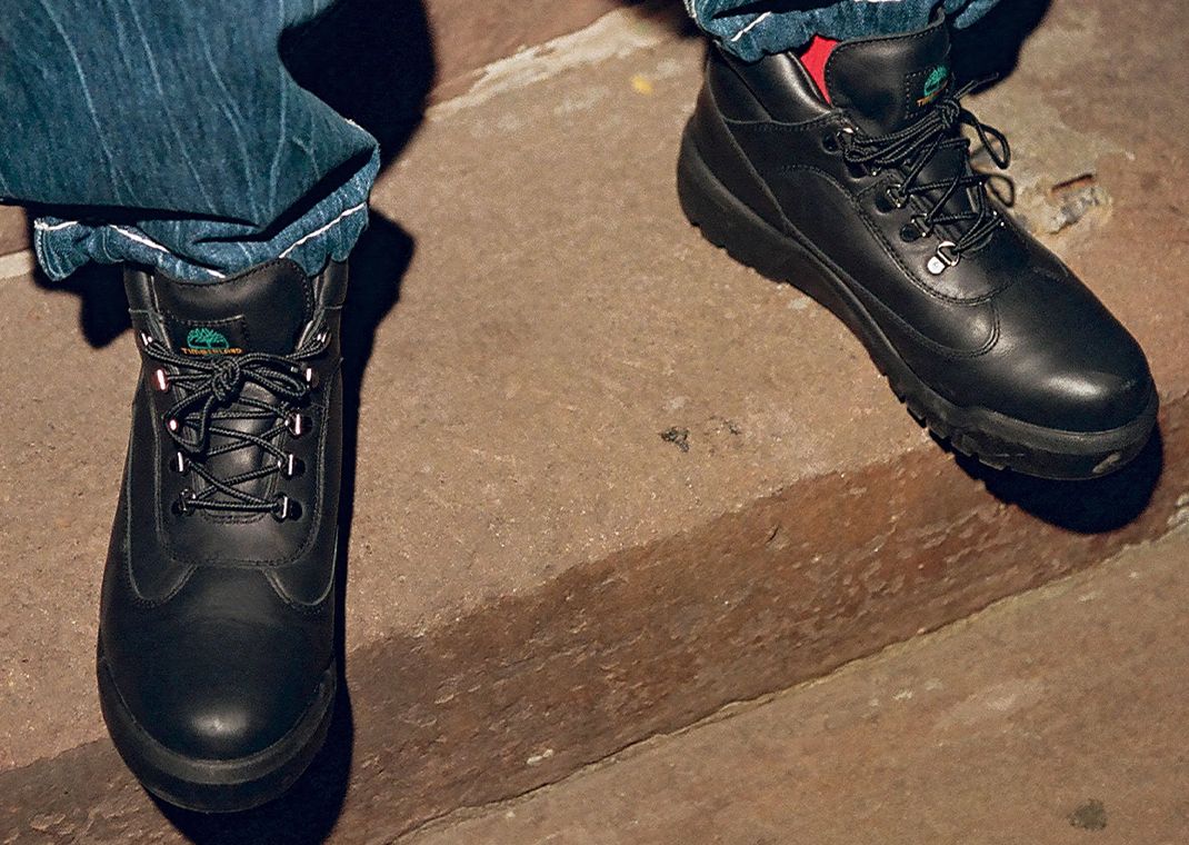 Supreme x Timberland Field Boot Pack Black On Foot