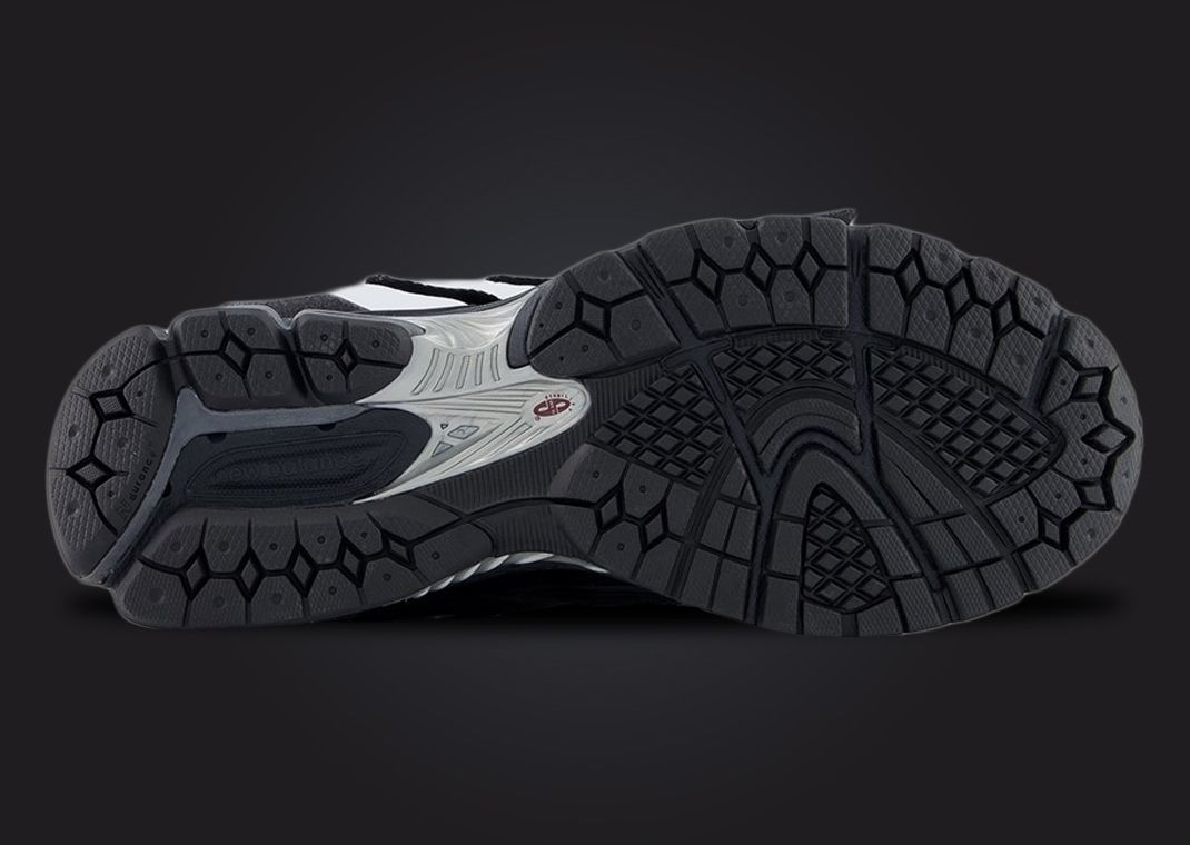 New Balance 1906A Triple Black Outsole