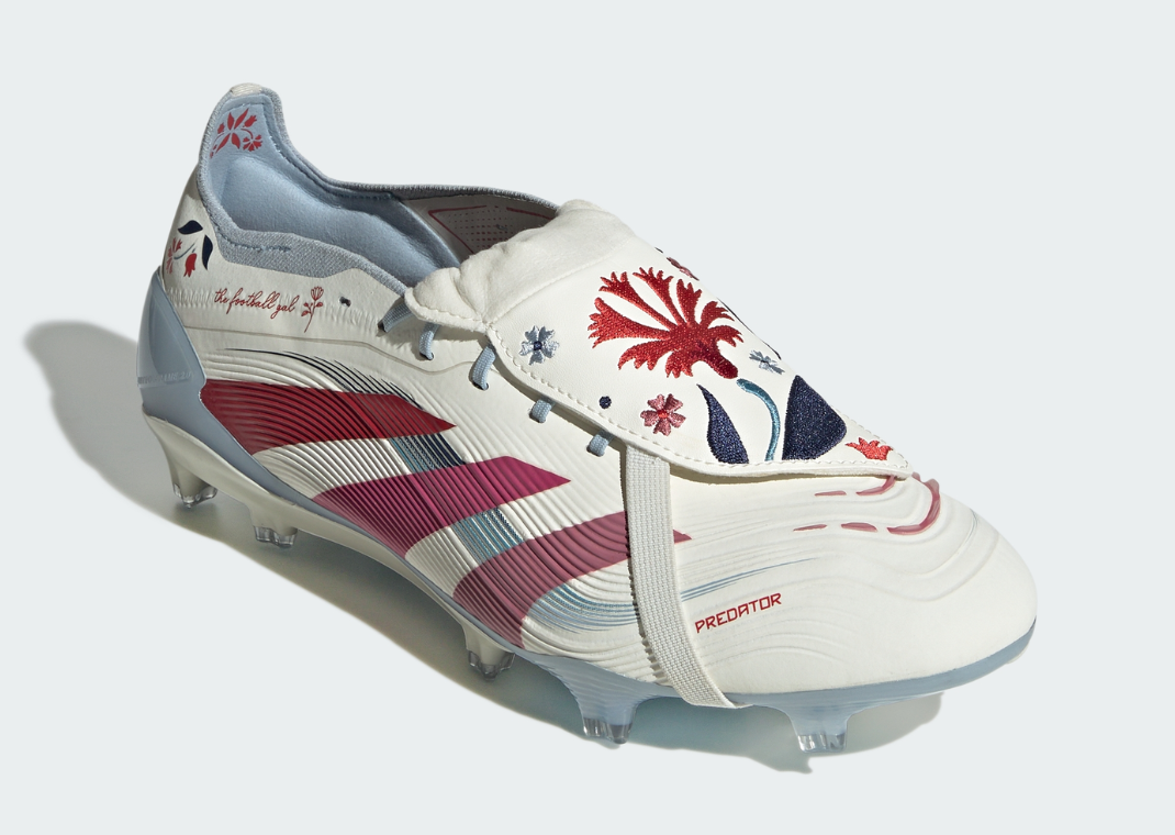 The Football Gal x adidas Predator Elite Fold-Over Tongue Angle