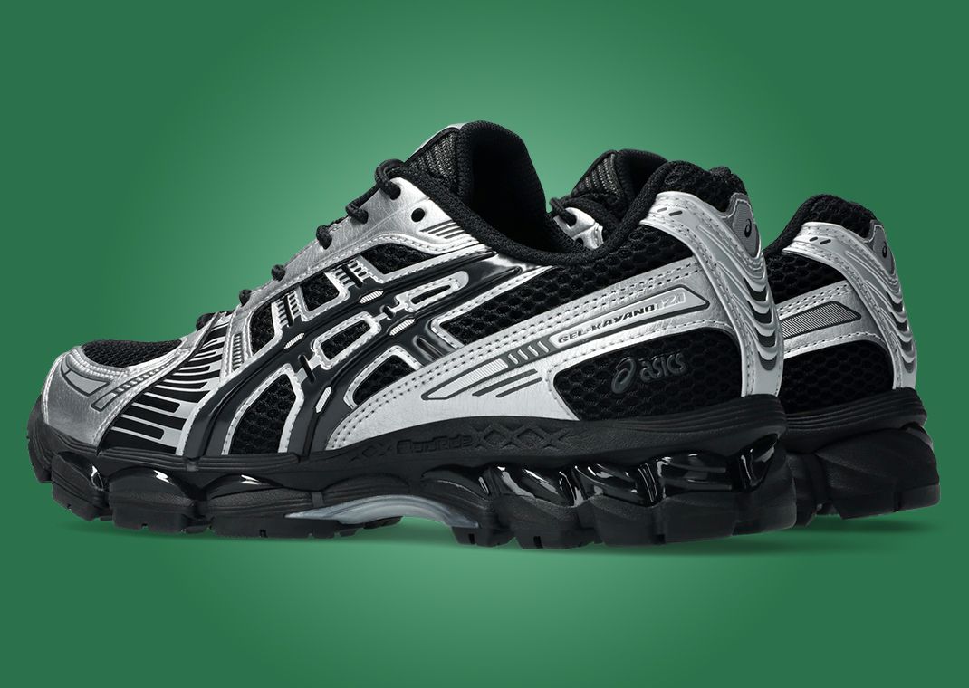 Asics Gel-Kayano 12.1 Black Silver Heel Angle