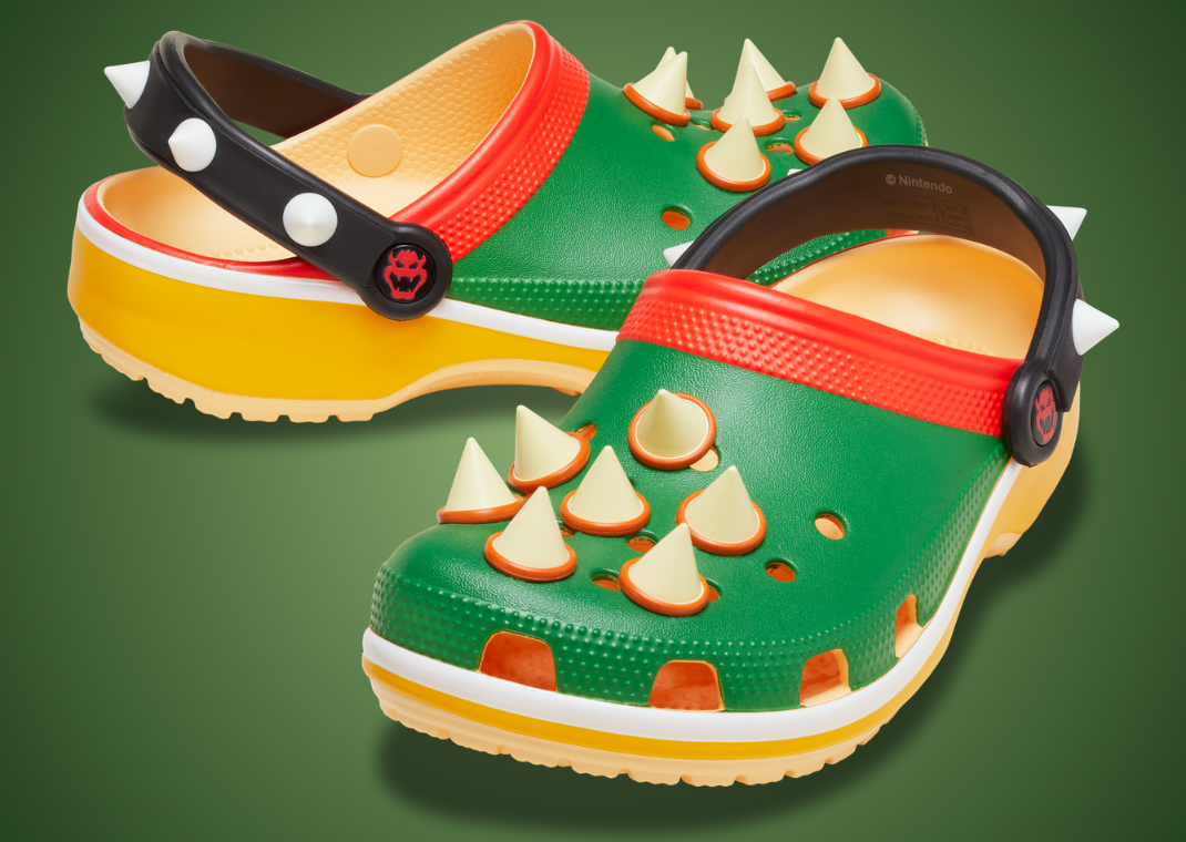 Nintendo x Crocs Classic Clog Bowser - Angle