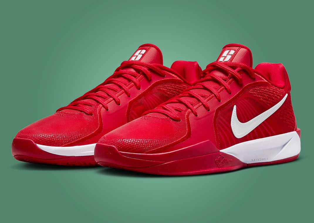 Nike Sabrina 2 TB University Red Angle