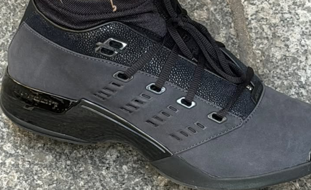 Air Jordan 17 Retro Low Black