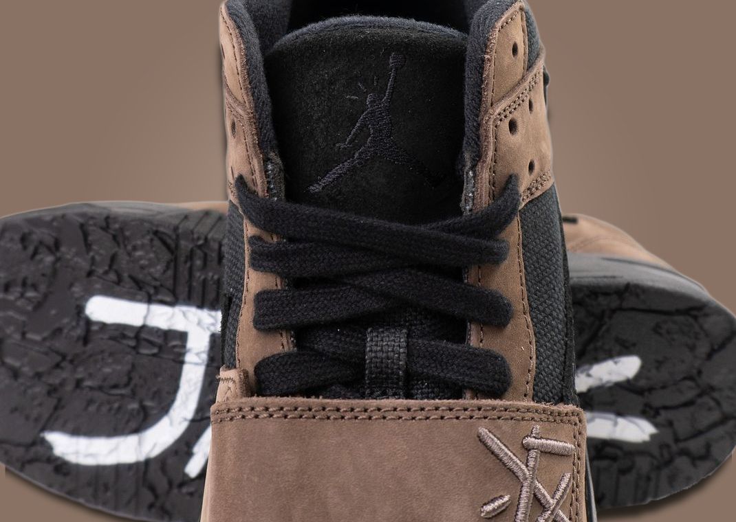 The Travis Scott x Jordan Jumpman Jack Dark Mocha Black The Travis Scott x Jordan Jumpman Jack Dark Mocha Black