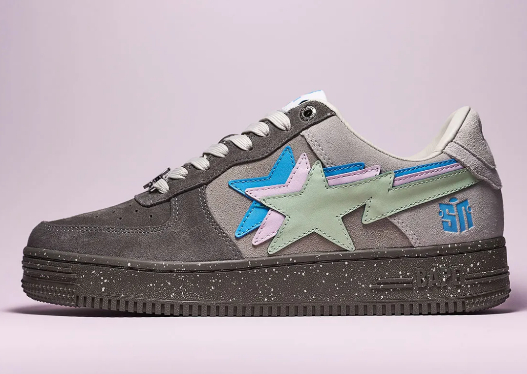 Sneaker News x A BATHING APE BAPE STA Night - Lateral