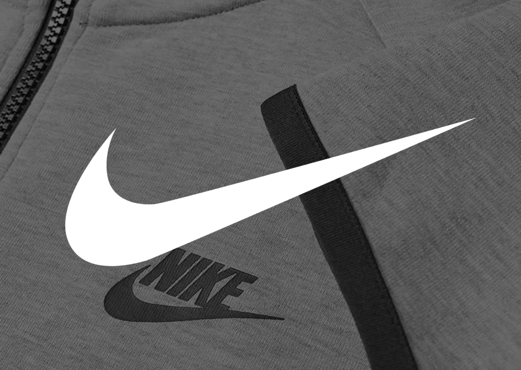 Nike Tech Fleece Graphic