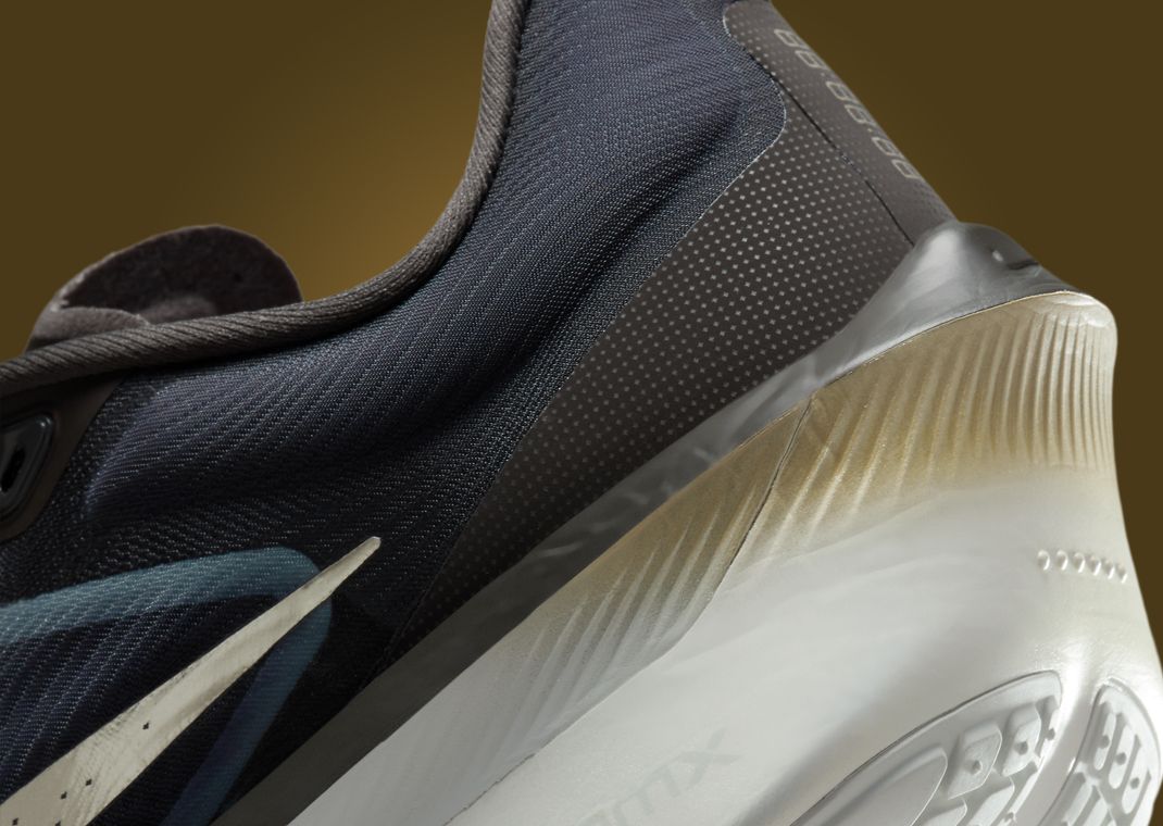 Jakob A. Ingebrigtsen x Nike Zoom Fly 6 Heel Detail