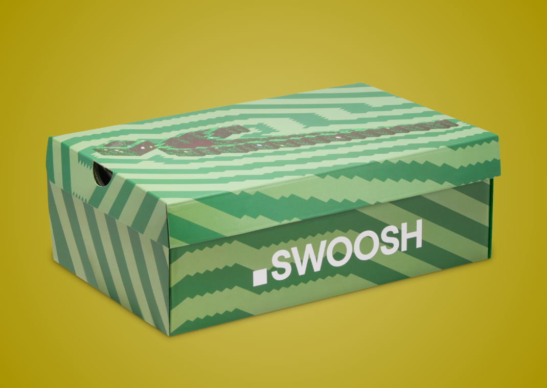 .SWOOSH x Nike ReactX Rejuven8 Slide Kelly Green Detail