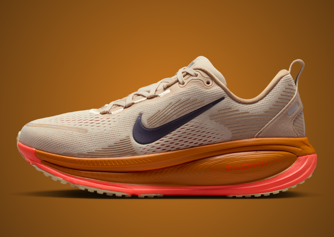 Nike Vomero 18 Running Poets - Lateral