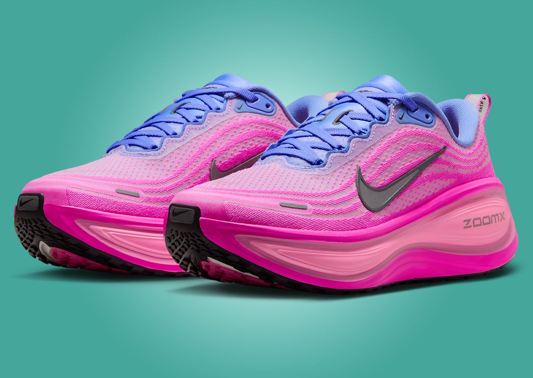 Nike Vomero Plus Royal Pulse Fire Pink (W) Angle